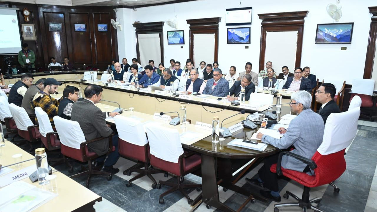 Key stakeholders gather during the meeting to discuss the upcoming Pusa Krishi Vigyan Mela 2025 and its focus on innovation and climate-resilient agriculture (Photo Source: Krishi Jagran)